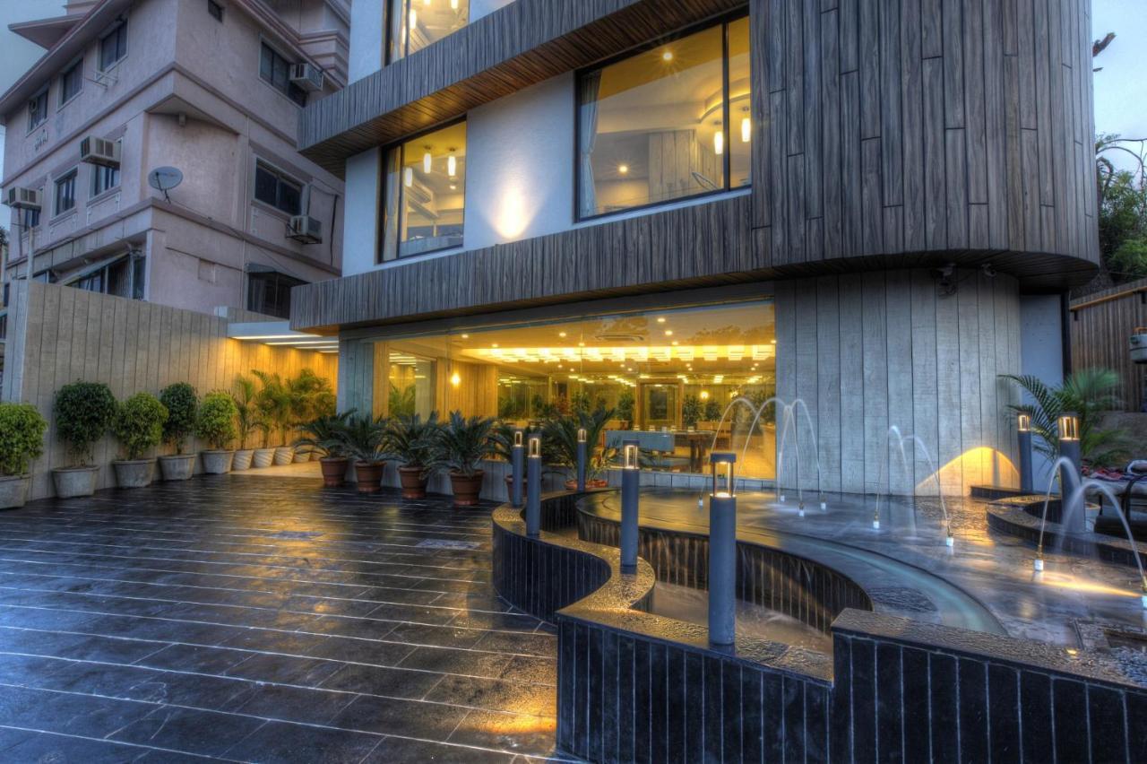Scenaria Hotel Αχμπανταμπάντ Εξωτερικό φωτογραφία