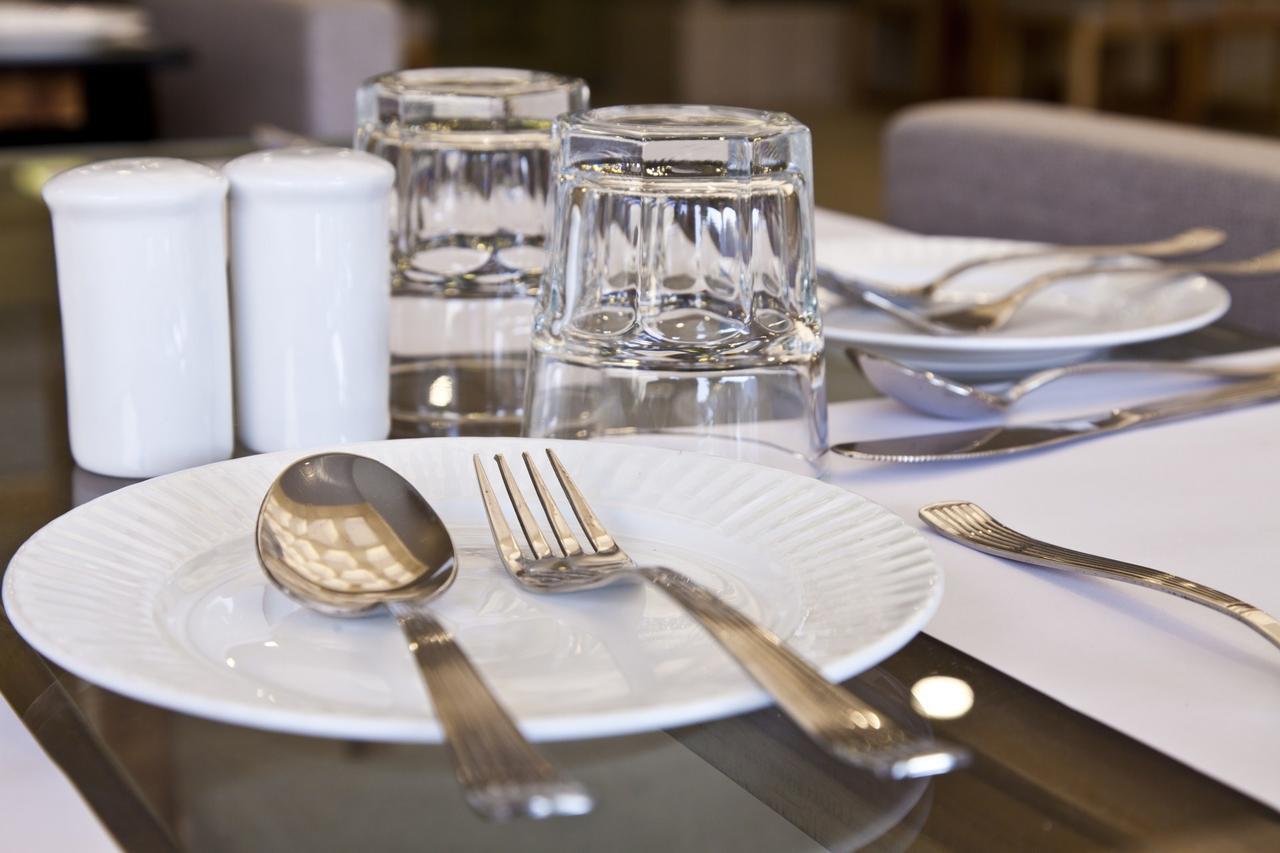 Scenaria Hotel Αχμπανταμπάντ Εξωτερικό φωτογραφία