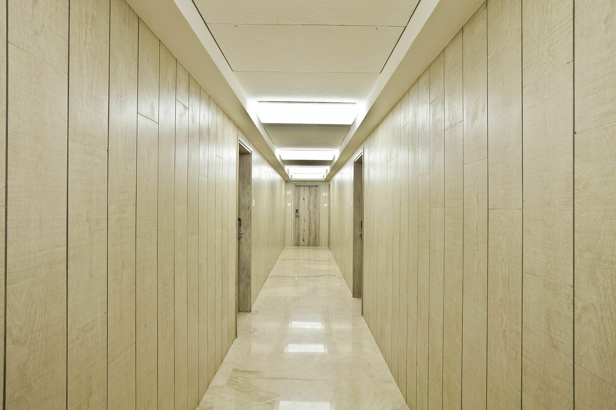 Scenaria Hotel Αχμπανταμπάντ Εξωτερικό φωτογραφία